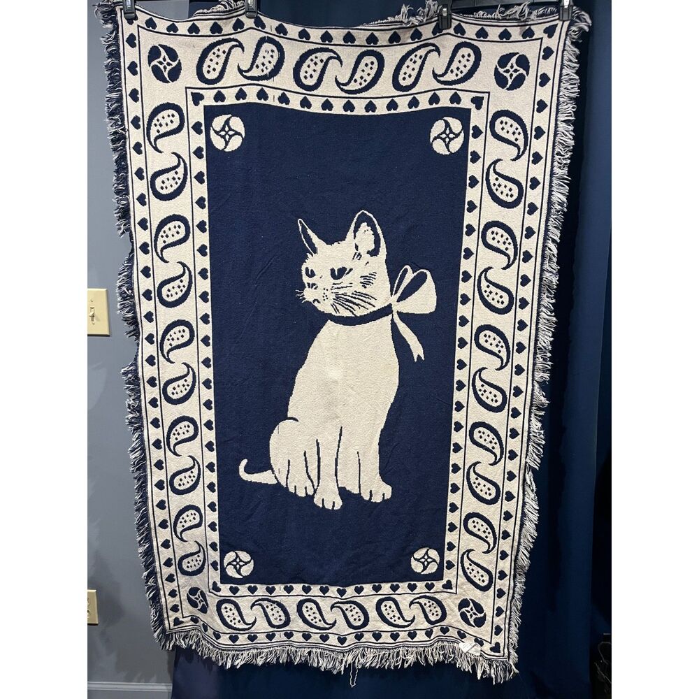 Reversible cotton vintage blanket